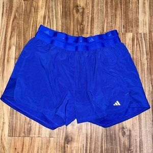 Adidas women’s large shorts athletic running workout casual athleisure blue
